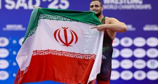 به عشق شهدا پرچم را بالا نگه می‌داریم | از ثانیه اول به حریف حمله می‌کنم | کشتی زیبا لذت زندگی من است