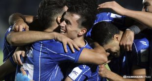 از مدل بازی این بازیکن استقلال واقعا تعجب میکنم | استقلال قهرمان می‌شود