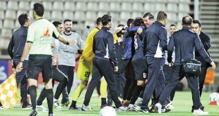 به‌سادگی آقا کریم؛ پرسپولیس بهتر از هاشمیان! | اوج هنر باقری و خشم بیرانوند