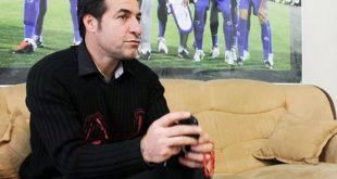 هافبک استقلال باید روزی 10 بار فیلم دربی را ببیند | مهاجم باتجربه داشتیم پرسپولیس را شکست می‌دادیم