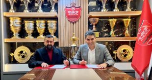 رسمی | چهره محبوب برانکو با پرسپولیس امضا کرد