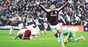 صدرنشین انگلیس در مسیر نایب‌قهرمانی