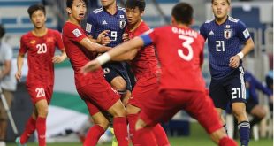 دریبل عجیب بازیکن ویتنام با نشستن روی توپ؛ داور خطا گرفت + ویدئو